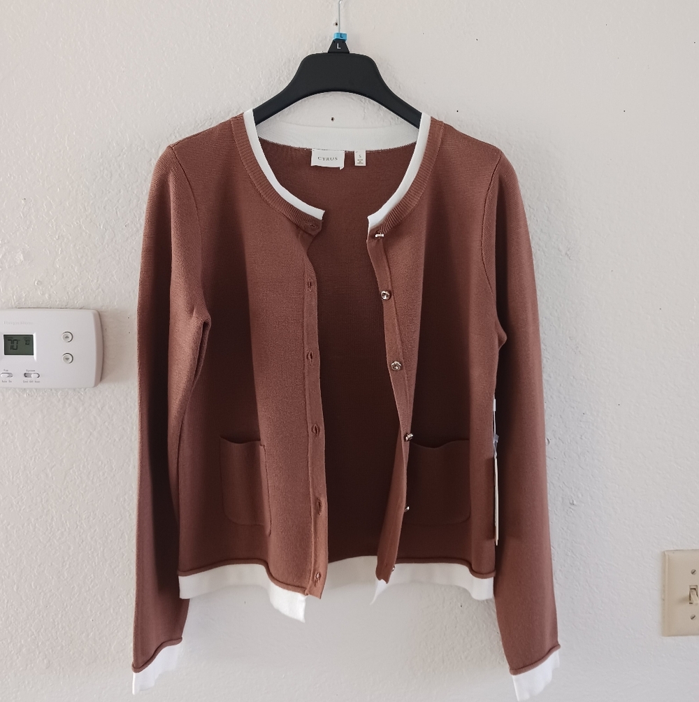 Cyrus Button‎ Front Contrast Cardigan - Picture 7 of 10